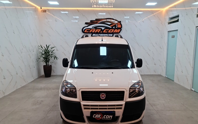 imagem-https://www.socarrao.com.br/sc-vehicle-images-prod/4424191/1792692342968-My5qcGc.jpg