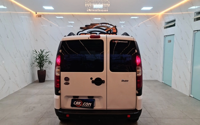 imagem-https://www.socarrao.com.br/sc-vehicle-images-prod/4424191/1792692343553-Ni5qcGc.jpg