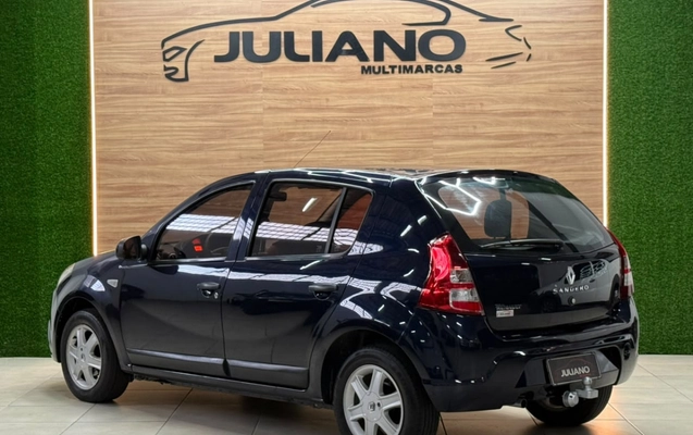 imagem-https://www.socarrao.com.br/sc-vehicle-images-prod/4424207/1792692418879-7TFqKWWHcjLJikXZ5LQ7gEb39eR5vfob.jpg