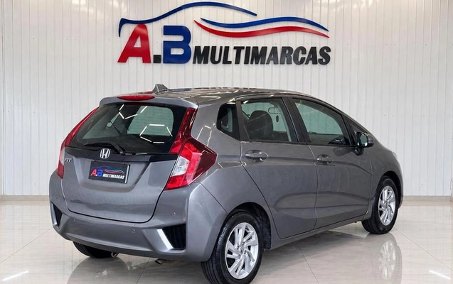 imagem-https://www.socarrao.com.br/sc-vehicle-images-prod/4424212/1792692443395-8595033_0_B_8282435ebc.jpeg