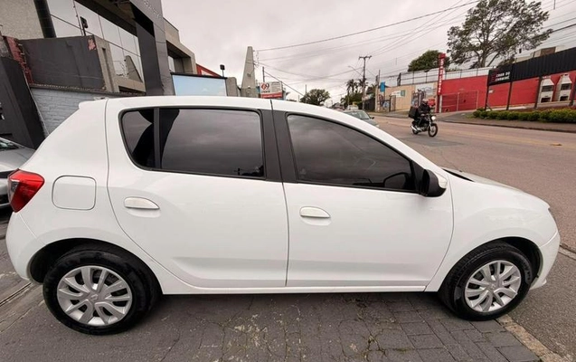 imagem-https://www.socarrao.com.br/sc-vehicle-images-prod/4424235/1792693580069-8596430_6_B_1cf174559e.jpeg