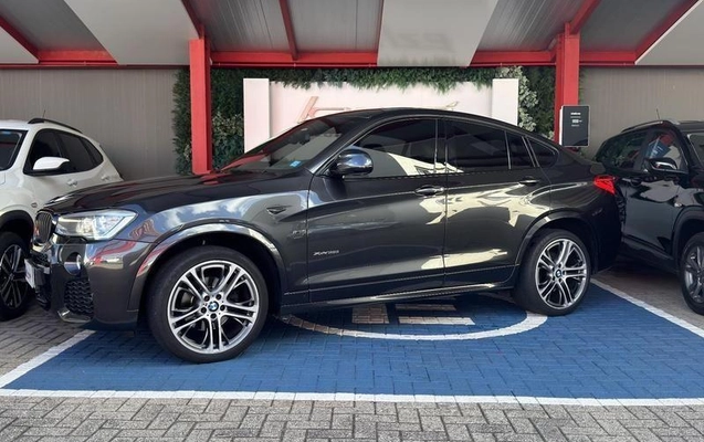 imagem-https://www.socarrao.com.br/sc-vehicle-images-prod/4424237/1792692667252-8596772_12_B_7df23b74f2.jpeg