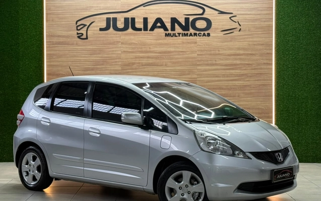 imagem-https://www.socarrao.com.br/sc-vehicle-images-prod/4424250/1792692795558-1HFx1T1bcuVgPzHQmok9hzpPXqJ46PP7.jpg