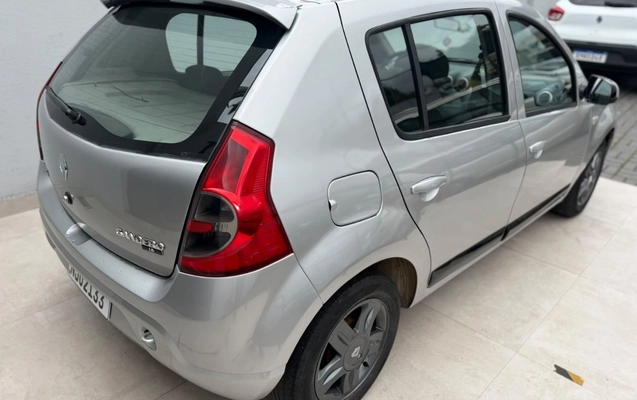 imagem-https://www.socarrao.com.br/sc-vehicle-images-prod/4424304/1792693210716-V2hhdHNBcHAgSW1hZ2UgMjAyNi0xMC0yMiBhdCAxNC40NS4xMC5qcGVn.jpeg