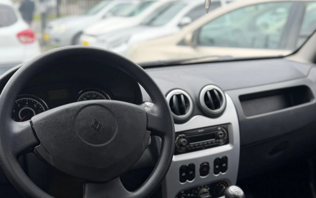 imagem-https://www.socarrao.com.br/sc-vehicle-images-prod/4424304/1792693210961-V2hhdHNBcHAgSW1hZ2UgMjAyNi0xMC0yMiBhdCAxNC40NS4xMS5qcGVn.jpeg