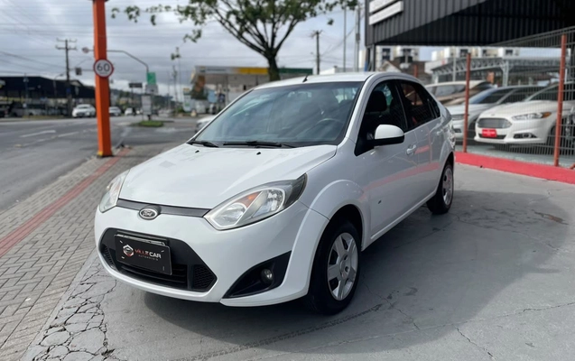 imagem-https://www.socarrao.com.br/sc-vehicle-images-prod/4424336/1792693388290-f6b698218250471899444aeac707b6e7_1792693300285.jpg