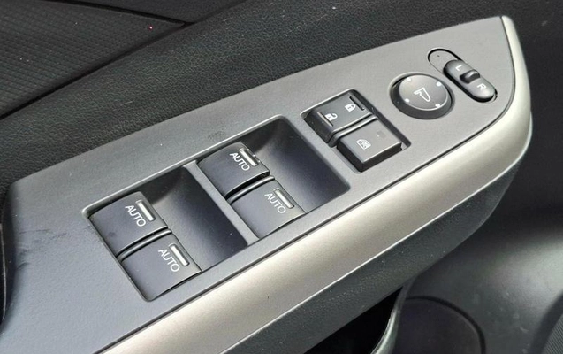 imagem-https://www.socarrao.com.br/sc-vehicle-images-prod/4424368/1792693656883-8578779_12_B_36f5e754f7.jpeg