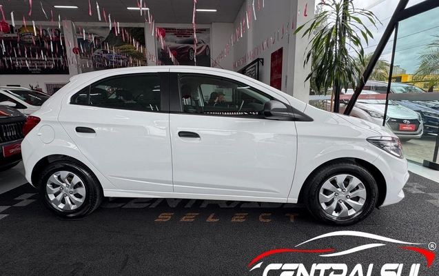 imagem-https://www.socarrao.com.br/sc-vehicle-images-prod/4424371/1792697395463-13926155576f4ca7a9f6ae1ffd4d9ba6_1792693615902.jpg
