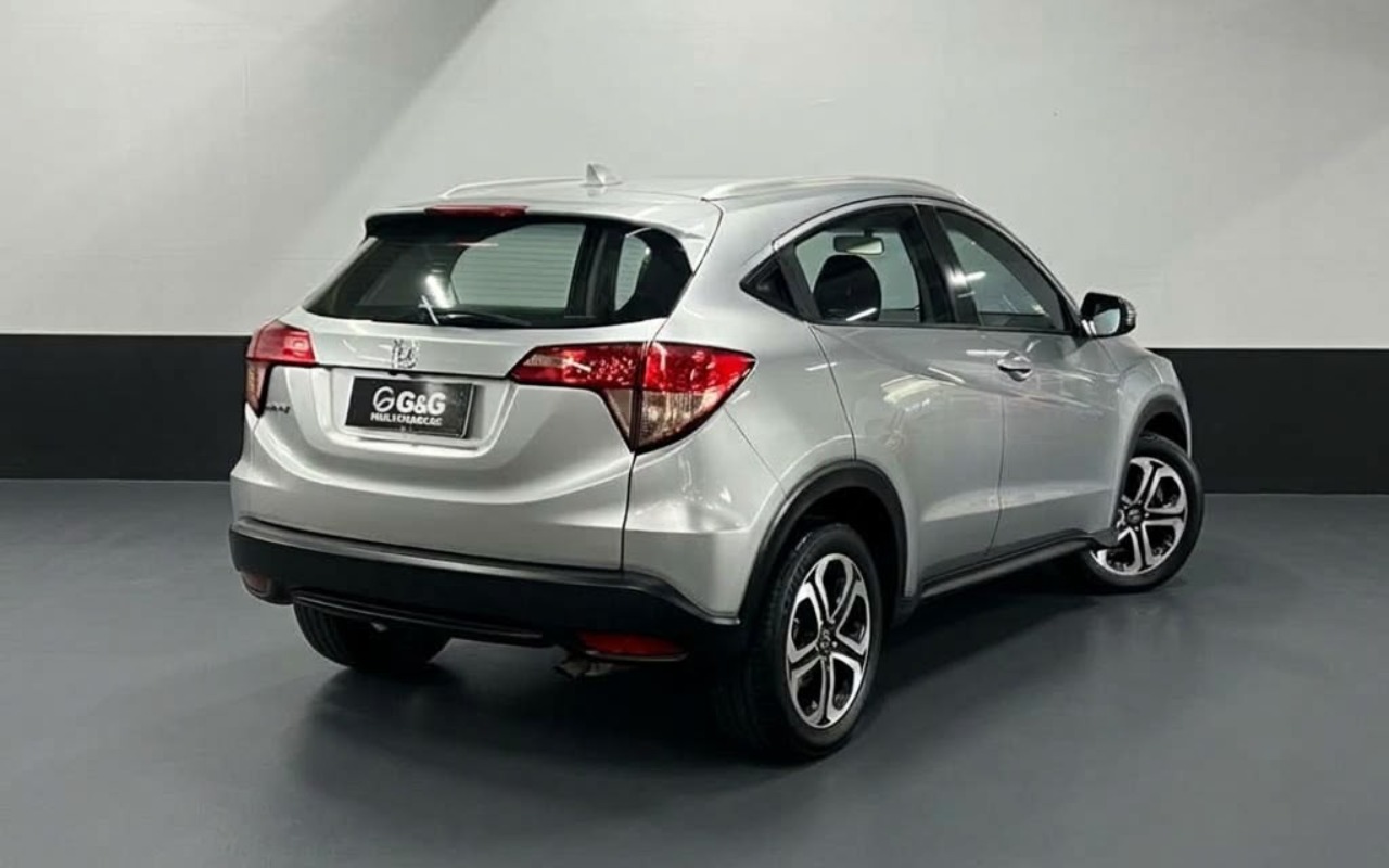 imagem-https://www.socarrao.com.br/sc-vehicle-images-prod/4424374/1792693729935-V2hhdHNBcHAgSW1hZ2UgMjAyNi0xMC0yMCBhdCAyMC4zMC41NSAoMikuanBlZw.jpeg