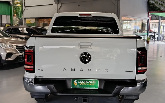 imagem-https://www.socarrao.com.br/sc-vehicle-images-prod/4424380/1792693815669-EzZowvBjw3kEsdsoW50PBDs2m2oDWESU.jpg