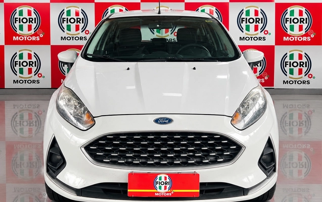 imagem-https://www.socarrao.com.br/sc-vehicle-images-prod/4424415/1792694077023-e6c8a842-d954-4cfe-826a-ceff74b3250f.jpg