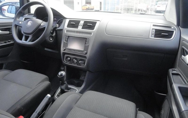 imagem-https://www.socarrao.com.br/sc-vehicle-images-prod/4424506/1792698434457-8597029_13_B_dd63ba99c8.jpeg