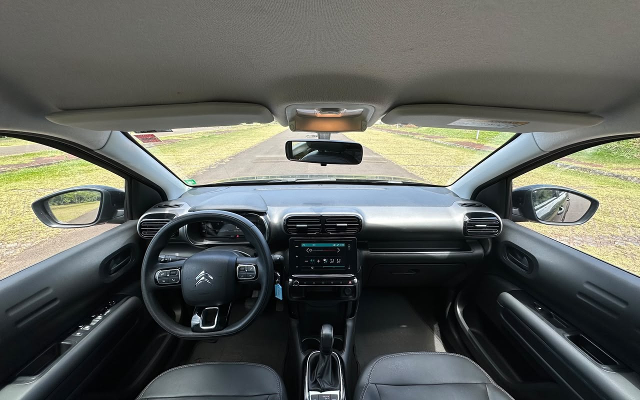 imagem-https://www.socarrao.com.br/sc-vehicle-images-prod/4424526/1792694947689-V2hhdHNBcHAgSW1hZ2UgMjAyNi0xMC0yMiBhdCAxNS40Mi4xNSAoMSkuanBlZw.jpeg