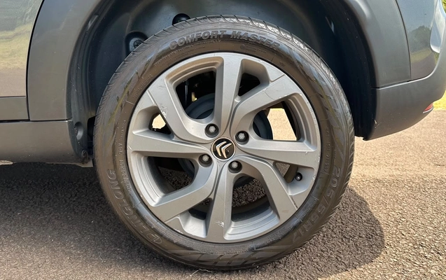 imagem-https://www.socarrao.com.br/sc-vehicle-images-prod/4424526/1792694947863-V2hhdHNBcHAgSW1hZ2UgMjAyNi0xMC0yMiBhdCAxNS40Mi4xNiAoMikuanBlZw.jpeg