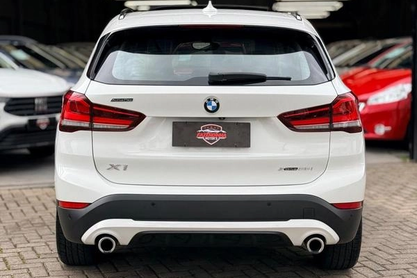 imagem-https://www.socarrao.com.br/sc-vehicle-images-prod/4424536/1792694986718-8566845_5_B_0161c85106.jpeg