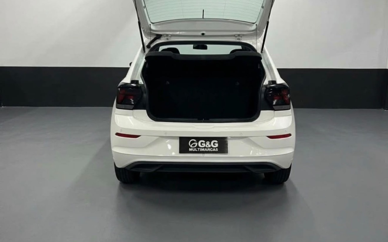 imagem-https://www.socarrao.com.br/sc-vehicle-images-prod/4424575/1792695174411-V2hhdHNBcHAgSW1hZ2UgMjAyNi0xMC0xNCBhdCAyMy41MS41OSAoNCkuanBlZw.jpeg