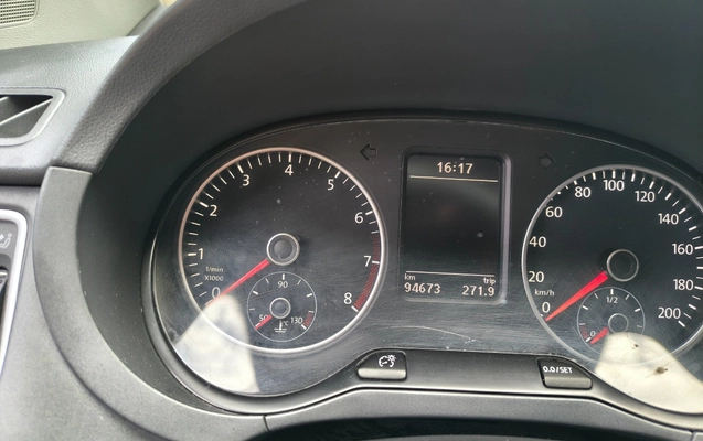 imagem-https://www.socarrao.com.br/sc-vehicle-images-prod/4424587/1792695328064-SU1HXzIwMjYxMDIxXzE2MTcxMDg5OV9IRFIuanBn.jpg