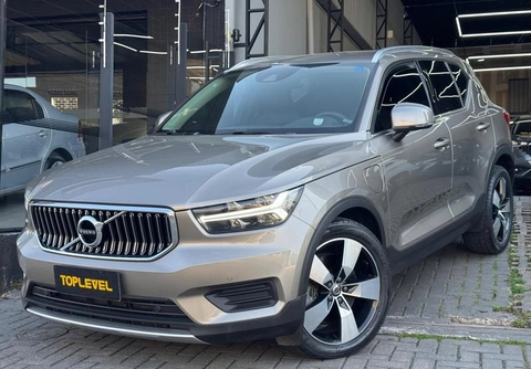 Volvo XC40 2022 Cinza — foto 1 de 3