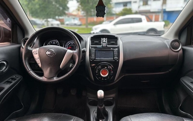 imagem-https://www.socarrao.com.br/sc-vehicle-images-prod/4424636/1792695877535-8557835_12_B_10373296b7.jpeg
