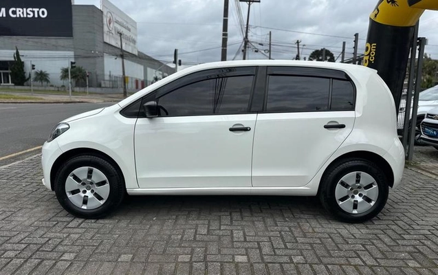 imagem-https://www.socarrao.com.br/sc-vehicle-images-prod/4424697/1792696092551-8593346_4_B_09948dbac1.jpeg