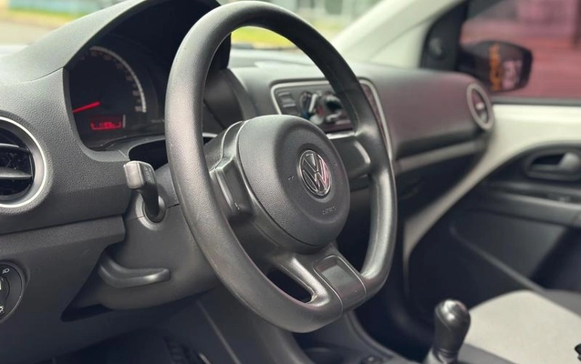 imagem-https://www.socarrao.com.br/sc-vehicle-images-prod/4424697/1792696092558-8593346_8_B_932e55490e.jpeg