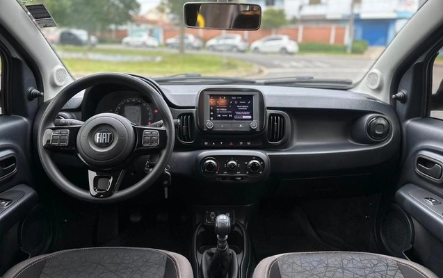 imagem-https://www.socarrao.com.br/sc-vehicle-images-prod/4424713/1792696259900-8593281_11_B_80a1b5245d.jpeg