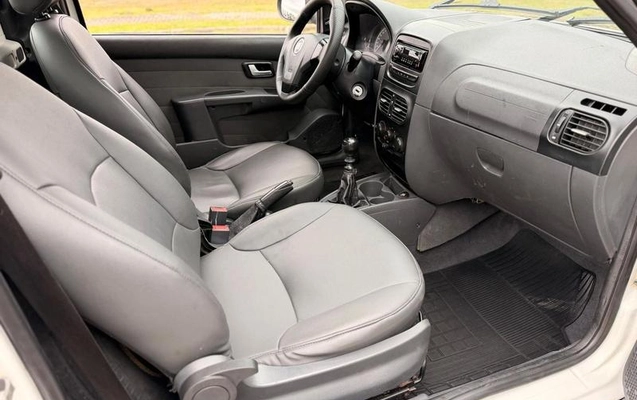 imagem-https://www.socarrao.com.br/sc-vehicle-images-prod/4424719/1792697552135-8597272_0_B_46f86f3d87.jpeg