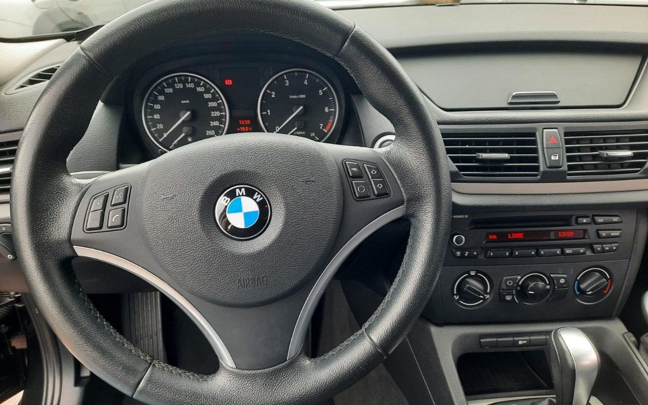 imagem-https://www.socarrao.com.br/sc-vehicle-images-prod/4424741/1792696494721-V2hhdHNBcHAgSW1hZ2UgMjAyNi0xMC0yMiBhdCAxNC40My4yMiAoMikuanBlZw.jpeg