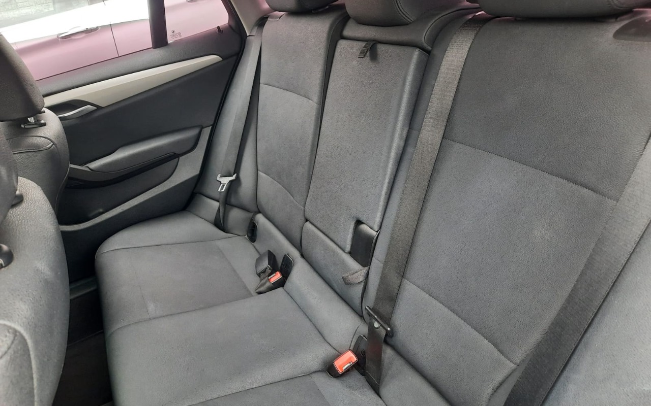 imagem-https://www.socarrao.com.br/sc-vehicle-images-prod/4424741/1792696494804-V2hhdHNBcHAgSW1hZ2UgMjAyNi0xMC0yMiBhdCAxNC40My4yMyAoMSkuanBlZw.jpeg