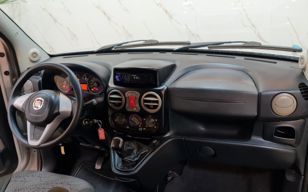imagem-https://www.socarrao.com.br/sc-vehicle-images-prod/4424756/1792696670259-OC5qcGc.jpg