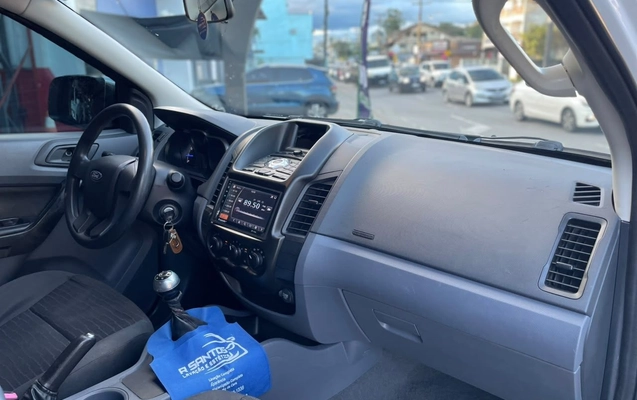 imagem-https://www.socarrao.com.br/sc-vehicle-images-prod/4424793/1792696836360-74b6a16721b44ae5b7bbf7dcd86d4f0a_1792696702647.jpg