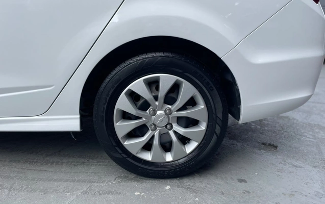 imagem-https://www.socarrao.com.br/sc-vehicle-images-prod/4424840/1792697097281-544a19d08ae84e80b26d80a15d445d28_1792697016464.jpg