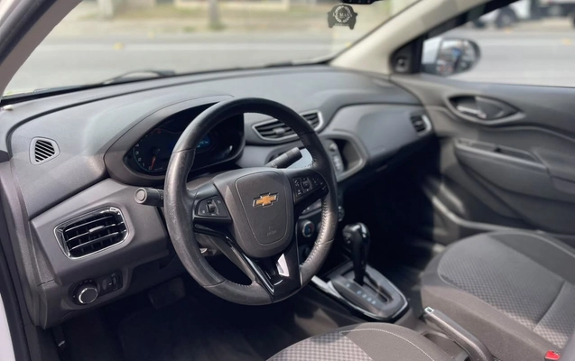 imagem-https://www.socarrao.com.br/sc-vehicle-images-prod/4424840/1792697097282-9a09fb155a7b4f3bbd990228604179b4_1792697016468.jpg