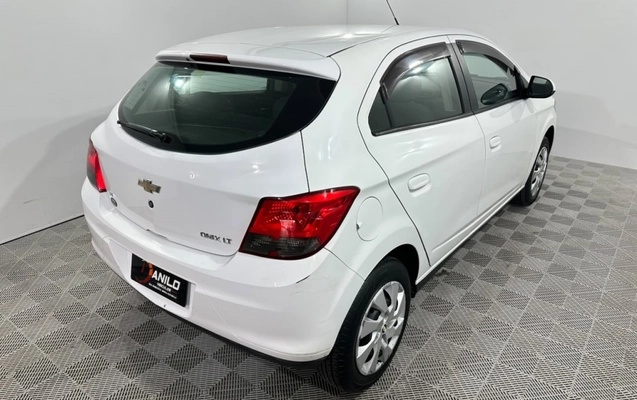 imagem-https://www.socarrao.com.br/sc-vehicle-images-prod/4424852/1792697207754-7_042620.jpg
