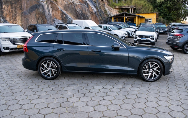 imagem-https://www.socarrao.com.br/sc-vehicle-images-prod/4424878/1792697409768-f277dc75233a404b8b27bbe72756e0ef_1792524407662.jpg