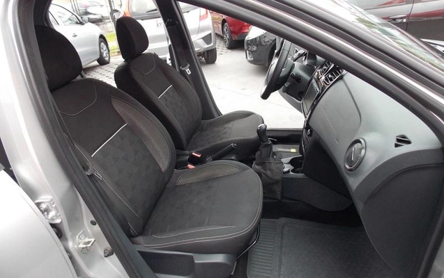 imagem-https://www.socarrao.com.br/sc-vehicle-images-prod/4424890/1792697519590-8597423_7_B_a52acd9db6.jpeg