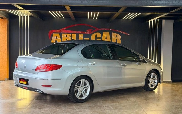 imagem-https://www.socarrao.com.br/sc-vehicle-images-prod/4424910/1792783305805-8597367_4_B_80d6706141.jpeg