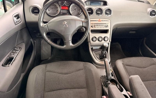 imagem-https://www.socarrao.com.br/sc-vehicle-images-prod/4424910/1792783305813-8597367_11_B_a85580888f.jpeg