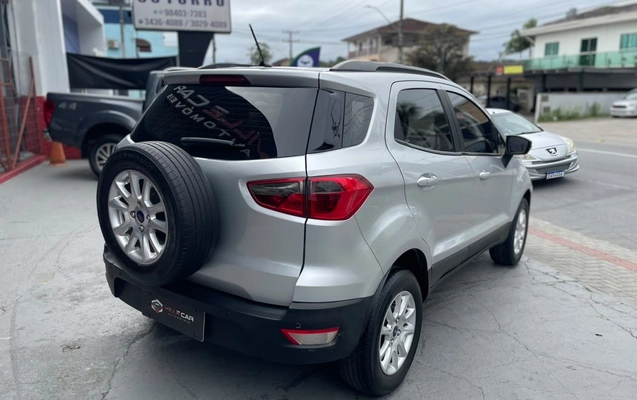 imagem-https://www.socarrao.com.br/sc-vehicle-images-prod/4424961/1792697904176-4b3131a2a9ce40dd8d9622dc556c0ee1_1792697808225.jpg