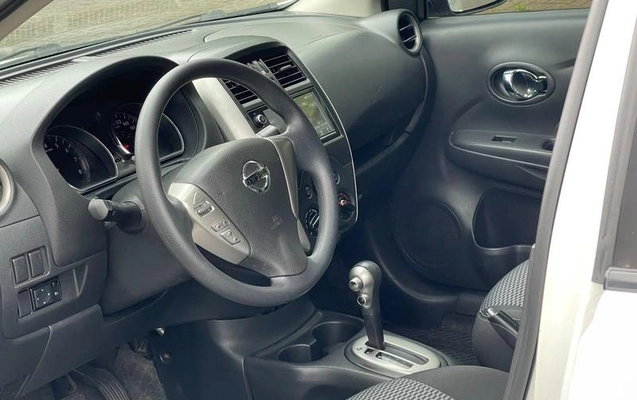imagem-https://www.socarrao.com.br/sc-vehicle-images-prod/4424968/1792697971652-8590844_5_B_c67e69b732.jpeg