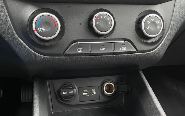 imagem-https://www.socarrao.com.br/sc-vehicle-images-prod/4424980/1792698049137-8594772_9_B_cab937c075.jpeg