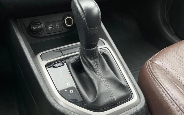 imagem-https://www.socarrao.com.br/sc-vehicle-images-prod/4424980/1792698049139-8594772_10_B_7cf4f7ebc5.jpeg