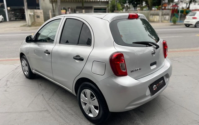 imagem-https://www.socarrao.com.br/sc-vehicle-images-prod/4424992/1792698216825-66a18c34904f4583b120b345a7cc2af8_1792698096623.jpg