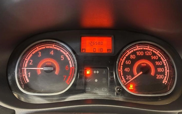 imagem-https://www.socarrao.com.br/sc-vehicle-images-prod/4424993/1792698217518-8521887_15_B_d2adae378d.jpeg