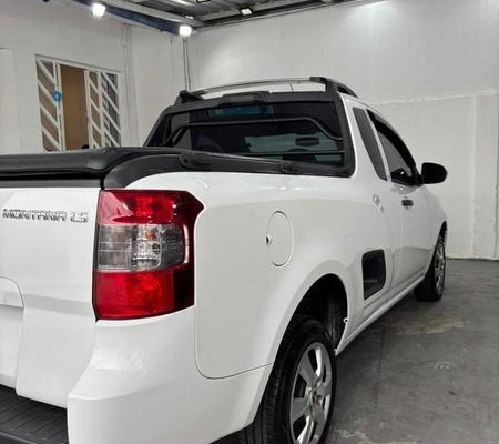 imagem-https://www.socarrao.com.br/sc-vehicle-images-prod/4425035/1792763258502-8597054_17_B_95f5fd7292.jpeg
