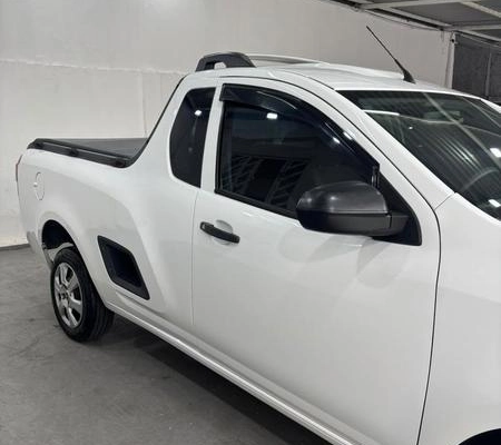 imagem-https://www.socarrao.com.br/sc-vehicle-images-prod/4425035/1792763258503-8597054_2_B_9f35bdc640.jpeg