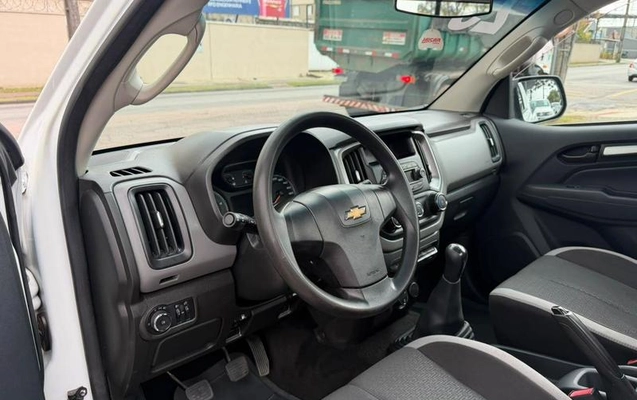 imagem-https://www.socarrao.com.br/sc-vehicle-images-prod/4425065/1792698773272-8597412_2_B_e4557e0973.jpeg