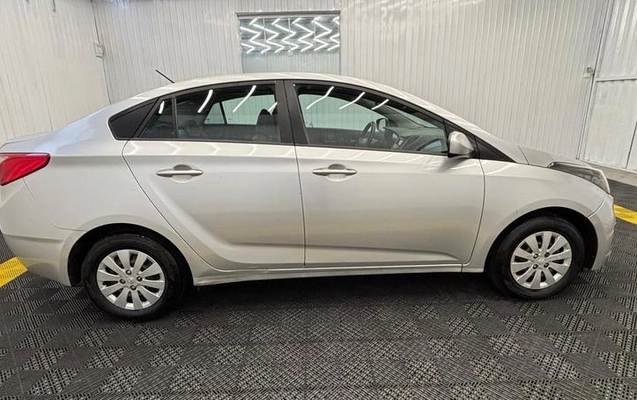 imagem-https://www.socarrao.com.br/sc-vehicle-images-prod/4425072/1792698793197-8569847_4_B_58067b2966.jpeg