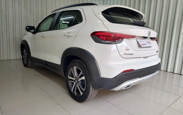 imagem-https://www.socarrao.com.br/sc-vehicle-images-prod/4425075/1792698818159-2a8cbe71b53744e487ecbb9ada2523e2_1792698775730.jpg