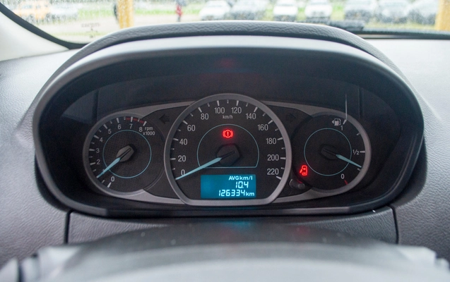 imagem-https://www.socarrao.com.br/sc-vehicle-images-prod/4425085/1792698924619-62cce25c564449948fc0dde6bc3b6c48_1792698749887.jpg
